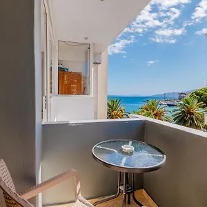  Apartment Andy
